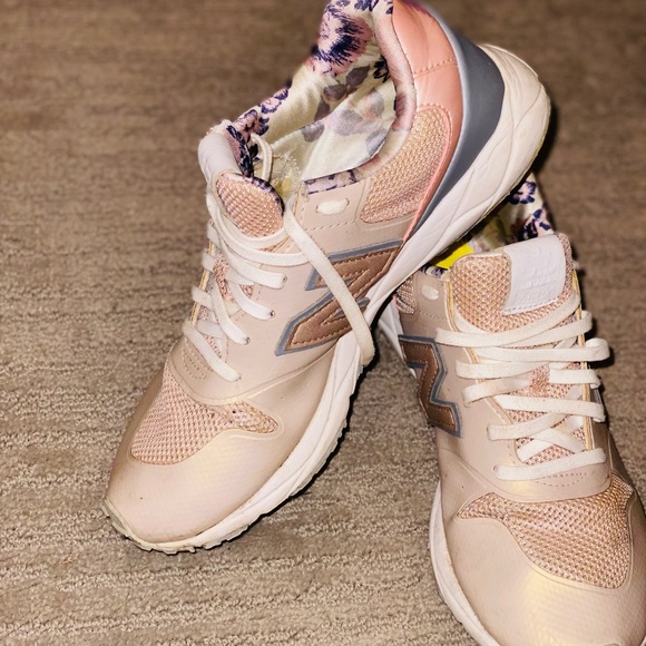 Light pink NEW BALANCE WRT 96 PCC "PINK" Sneakers - Picture 5 of 7